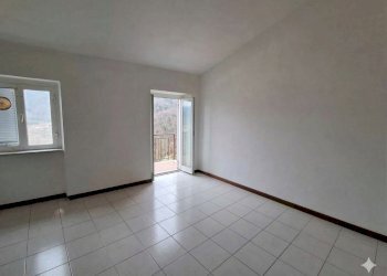 Gemini_Generated_Image_rj7rk5rj7rk5rj7r.png - Trilocale Podenzana - foto 10