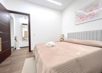 Camera - Trilocale Via dei Fori Imperiali, Roma - foto 12