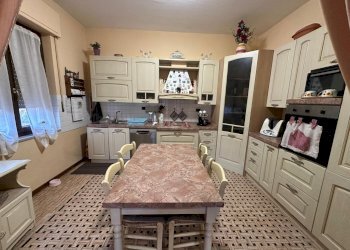 ca6.jpg - Porzione di casa Castelnuovo Magra - foto 6