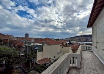 WhatsApp Image 2026-03-10 at 17.44.09 (1).jpeg - Appartamento Via XXV Aprile, Imperia - foto 28