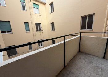 poggiolo appartamento vendita via dondero sampierd - Four-room apartment Via Stefano Dondero 8, Genova (neighborhood Sampierdarena) - photo 7