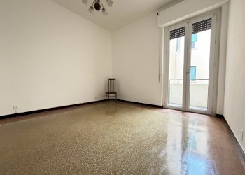 matrimoniale appartamento vendita via dondero samp - Four-room apartment Via Stefano Dondero 8, Genova (neighborhood Sampierdarena) - photo 13