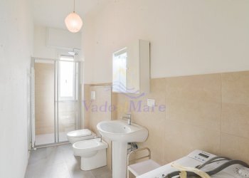 Via Saredo-30.jpg - Trilocale Via Giuseppe Saredo 2, Savona - foto 18