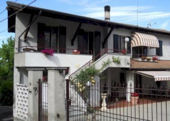 1.jpg - Villa all'asta Vicolo Graglia 24, Castelletto Monferrato - foto 1