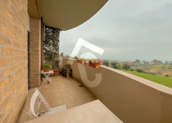 2E02566B-E724-4213-A95E-C6196E7962BA.jpeg - Three-room apartment Monsano - photo 6