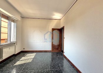 camera - Quadrilocale Via Osvaldo Gnocchi Viani 37f, Savona - foto 11