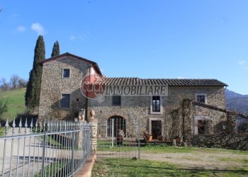 5158VC-072.JPG - Casa indipendente Vicchio - foto 1