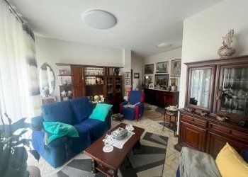 WhatsApp Image 2026-03-04 at 16.45.17 (6).jpeg - Trilocale Corso XXVI Aprile 65, Vercelli - foto 5