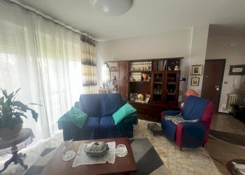 WhatsApp Image 2026-03-04 at 16.45.17 (7).jpeg - Trilocale Corso XXVI Aprile 65, Vercelli - foto 6