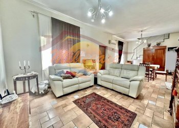 d613d362-90af-4f31-81c2-ca6777580ed2.jpeg - Villa VIA SENATORE DI GIOVANNI, Siracusa - foto 24