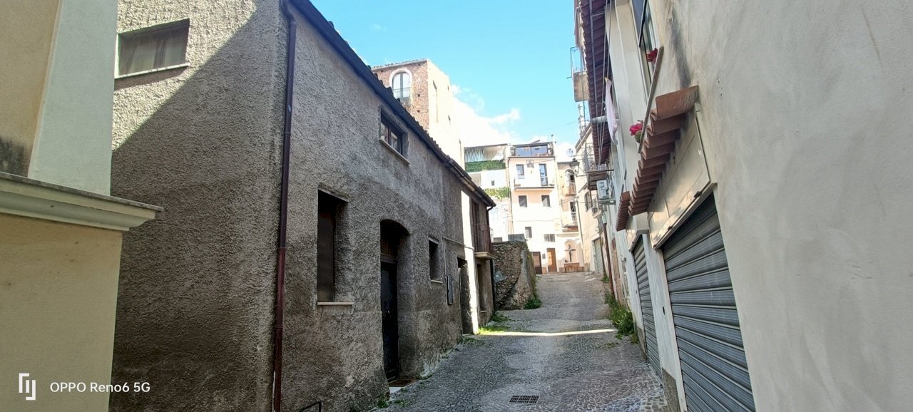 IMG20230504093204.jpg - Villa Via Giuseppe Verdi 39, frazione Sambiase, Lamezia Terme - foto 2