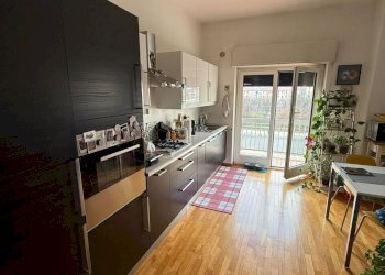 WhatsApp Image 2026-03-03 at 11.27.10 (4).jpeg - Bilocale Via Tommaso Grossi 2, Torino (zona San Salvario) - foto 2