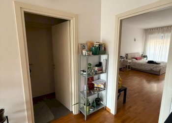 WhatsApp Image 2026-03-03 at 15.52.21.jpeg - Bilocale Via Tommaso Grossi 2, Torino (zona San Salvario) - foto 12