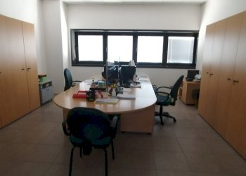 IMG_20200623_173202.jpg - Locale Commerciale Novi di Modena - foto 14