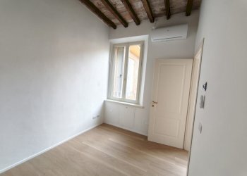 Ingresso.jpg - Trilocale Via Mascherella 23, Modena (zona Circoscrizione 1) - foto 2