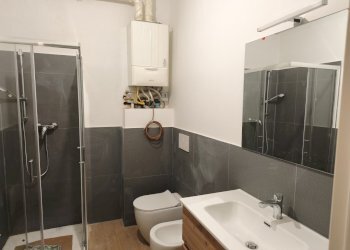 secondo bagno.jpg - Four-room apartment Via Mascherella 23, Modena (neighborhood Circoscrizione 1) - photo 14