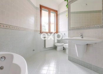 Four-room apartment Via Corridoni, Corsico - photo 36