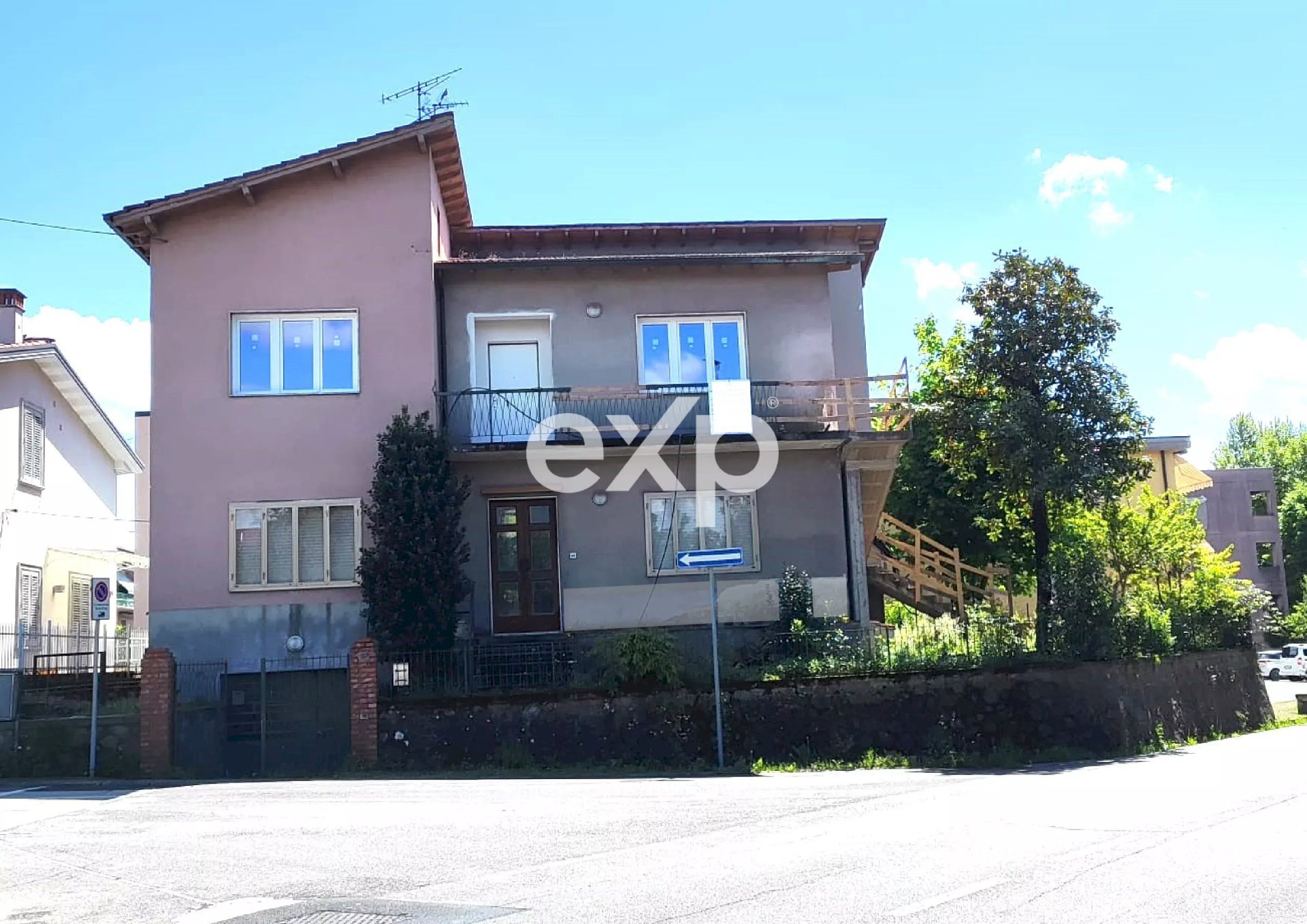 Apartment in Villa Via Massimo D'Azeglio, Montale - photo 3