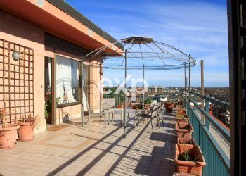 Attic Via Geremia Bonomelli, Novara - photo 21