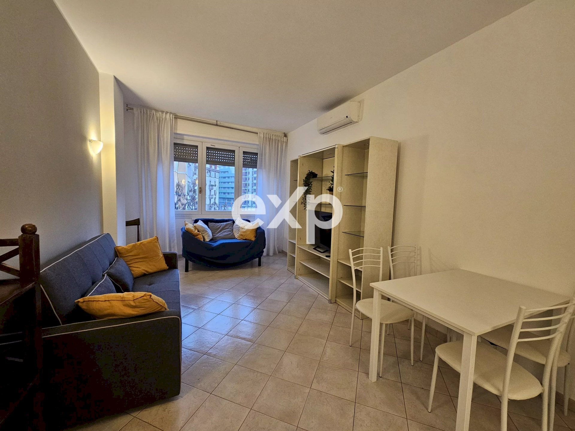 Two-room apartment Via Giorgio Washington, Milano - photo 1