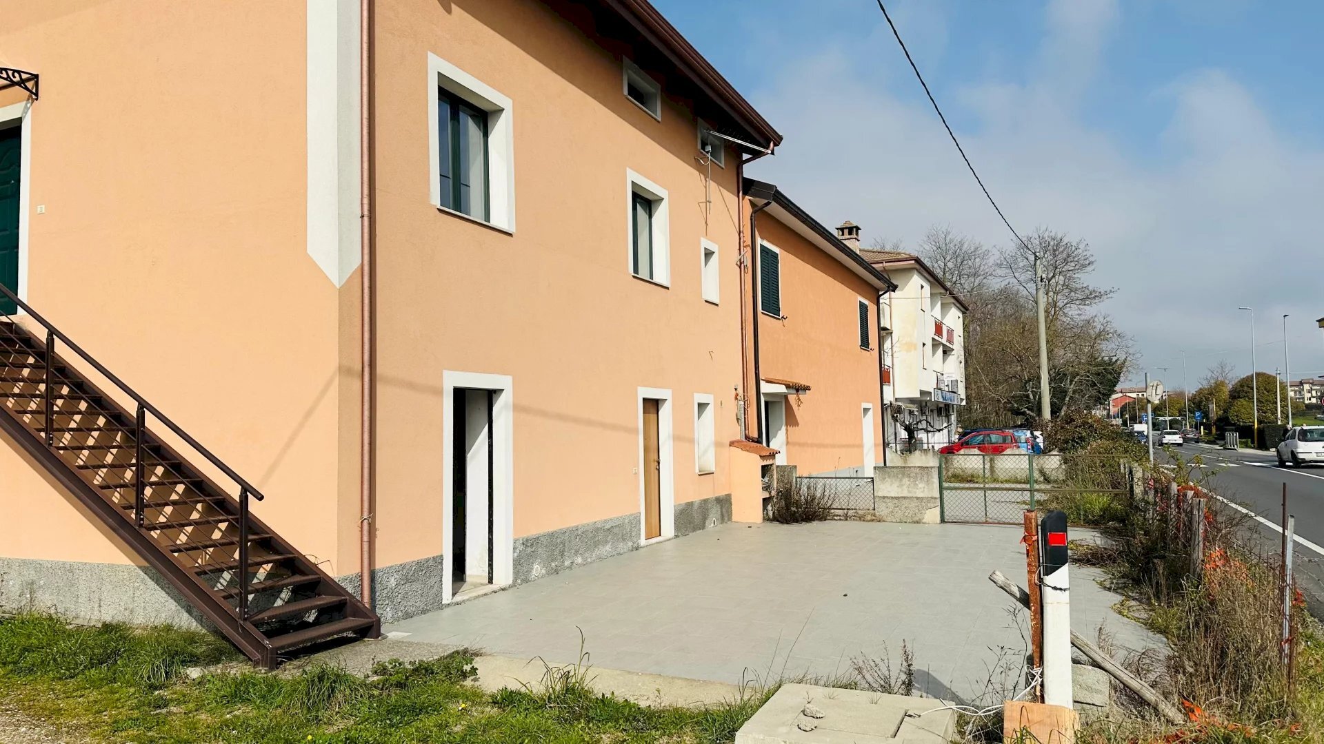 Locale Commerciale Via Piano Lago, Mangone - foto 2