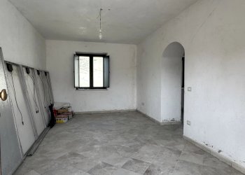 Locale Commerciale Via Piano Lago, Mangone - foto 5