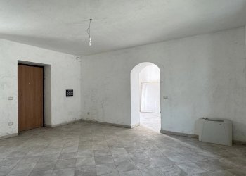 Locale Commerciale Via Piano Lago, Mangone - foto 6