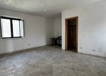 Locale Commerciale Via Piano Lago, Mangone - foto 8