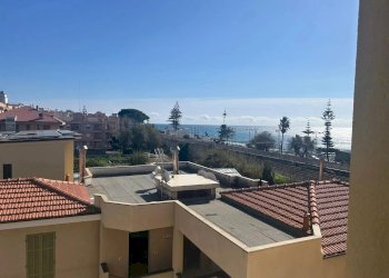 Bilocale Via Vittorio Emanuele II, Bordighera - foto 9