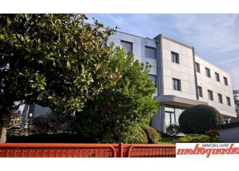 Ufficio via del Battirame, Bologna (zona Le Roveri) - foto 4