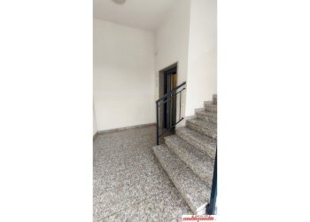 Ufficio via del Battirame, Bologna (zona Le Roveri) - foto 5