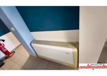 Ufficio via del Battirame, Bologna (zona Le Roveri) - foto 11