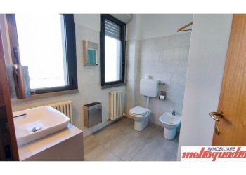 Ufficio via del Battirame, Bologna (zona Le Roveri) - foto 24