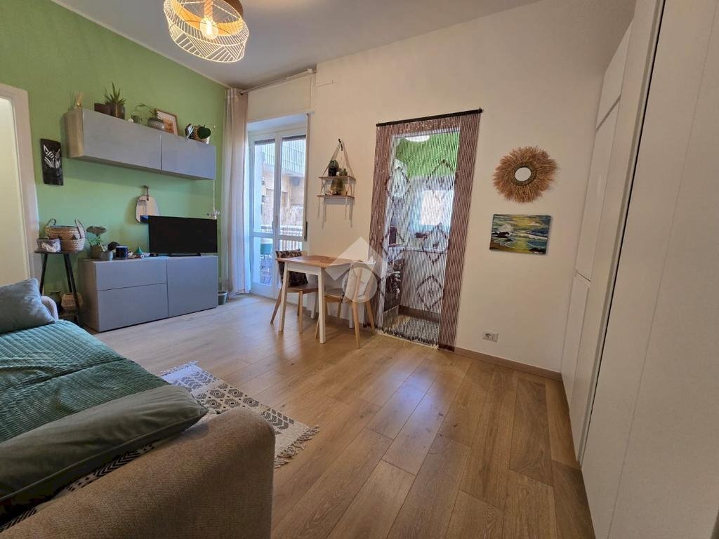 One-room apartment Via bari, Milano (neighborhood Barona) - photo 2