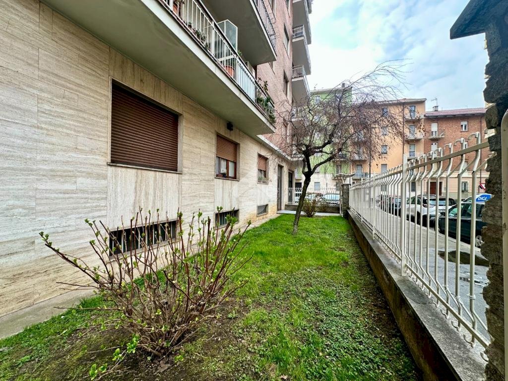 Trilocale Via Giovanni Randaccio, Torino (zona Borgo Vittoria) - foto 2