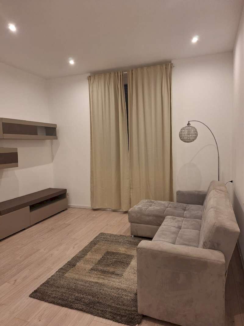 Trilocale via IMOLA 8, Milano - foto 1