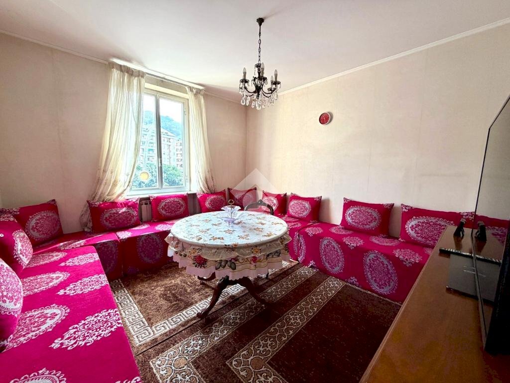 Trilocale Via Carnia, Genova (zona Rivarolo) - foto 1