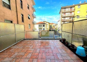 Trilocale Corso Martiri della Libertà, Cairo Montenotte - foto 1