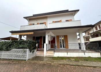Villa a Schiera Via Molo S. Filippo, Ravenna (zona Porto Corsini) - foto 31