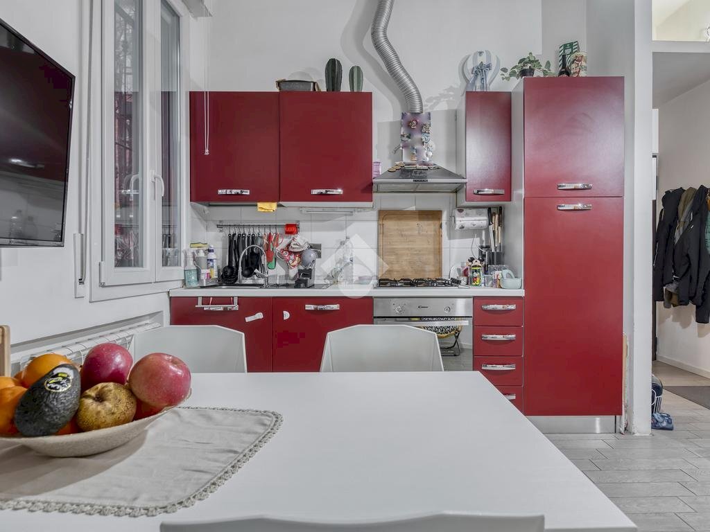 Bilocale Via Lorenzo Costa, Bologna (zona Bolognina) - foto 2