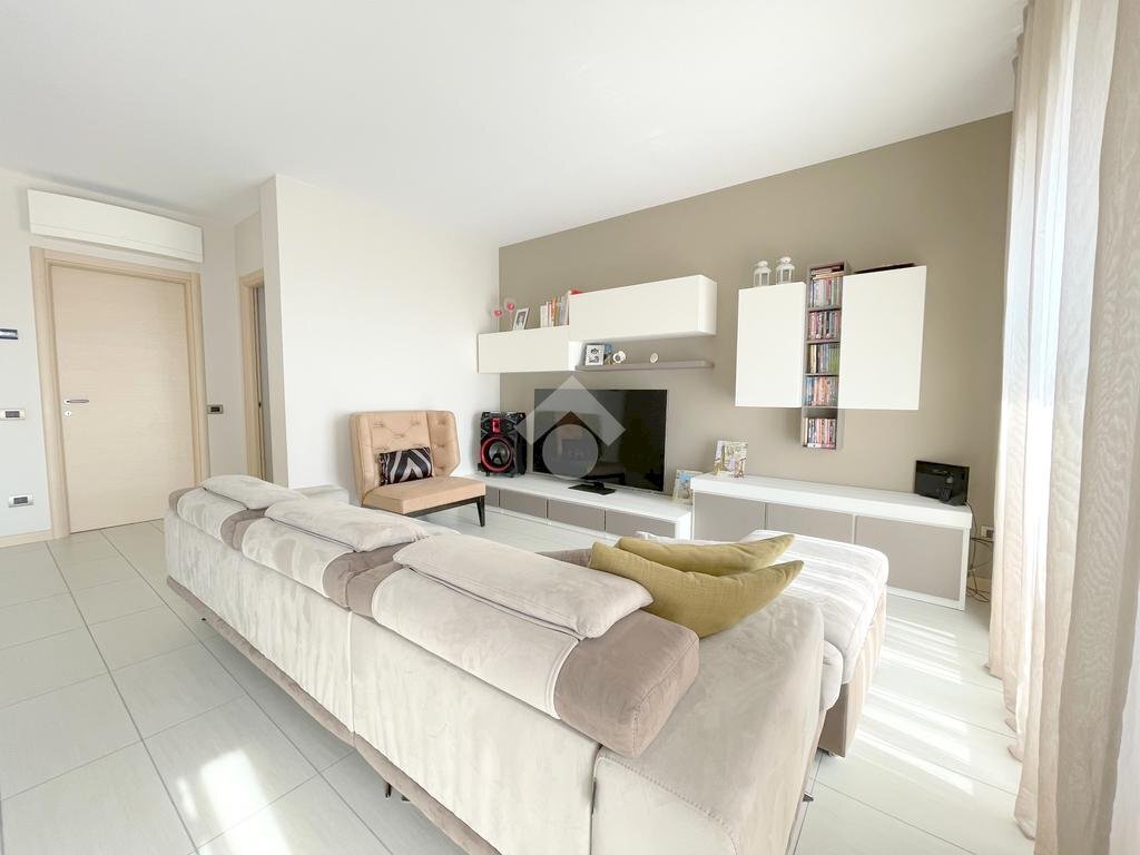 Three-room apartment Via Carlo Pisacane, Cornaredo - photo 3