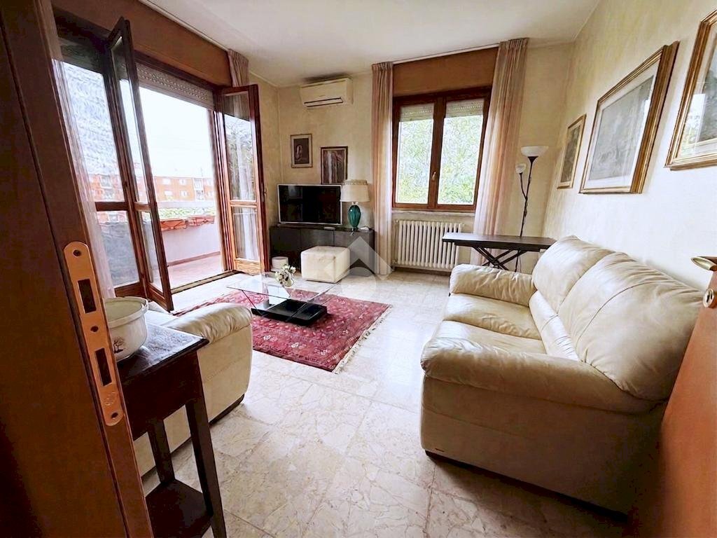 Three-room apartment Via Giacomo Matteotti, Peschiera Borromeo - photo 2