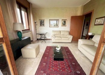 Three-room apartment Via Giacomo Matteotti, Peschiera Borromeo - photo 8