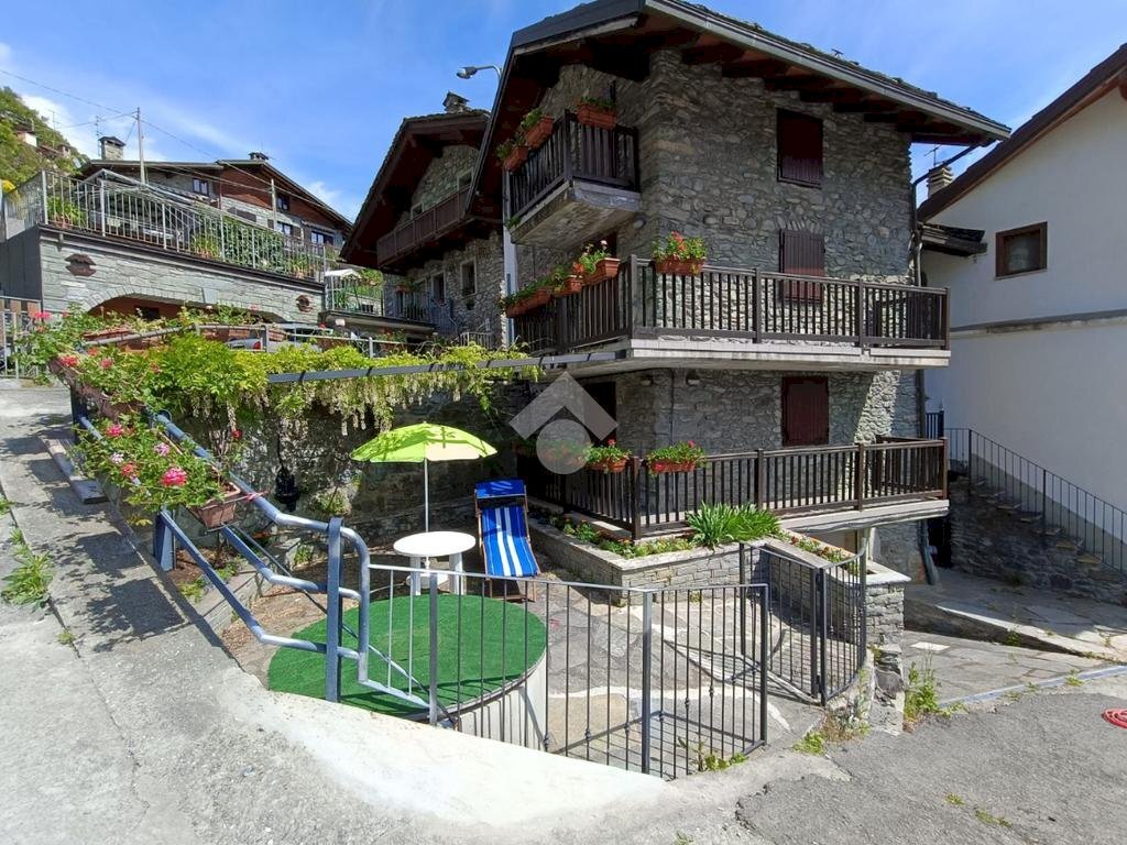 Semi-detached house Saint, Saint-Vincent - photo 3