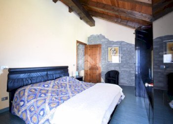 Semi-detached house Saint, Saint-Vincent - photo 31