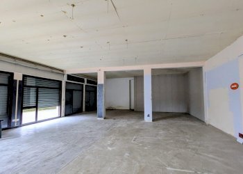 Deposit Via Andre '- Marie Ampere, 7, Pesche - photo 7