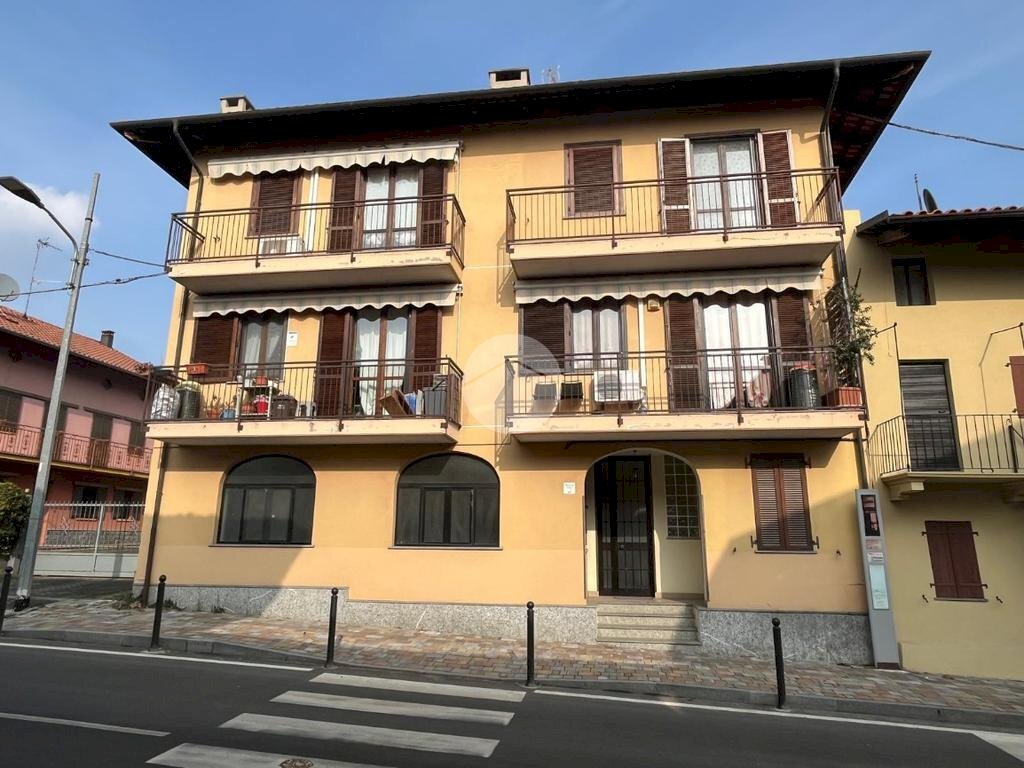 Bilocale Via 25 aprile, Castelletto Cervo - foto 1