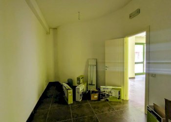 Locale Commerciale Via Sanniti, 69, Isernia - foto 10