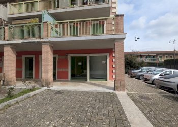 Locale Commerciale Via Sanniti, 69, Isernia - foto 18