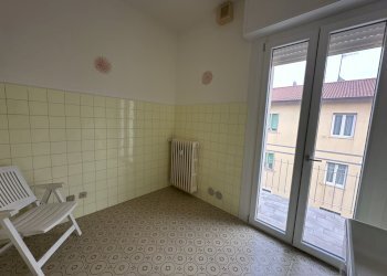 Cucina - Four-room apartment via Fosse Ardeatine, 11, Imola - photo 4